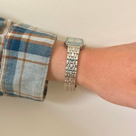 Y2K Silver Rectangle Quartz Watch with Black Numbers Unisex 8.5" New - Picture 3 of 6